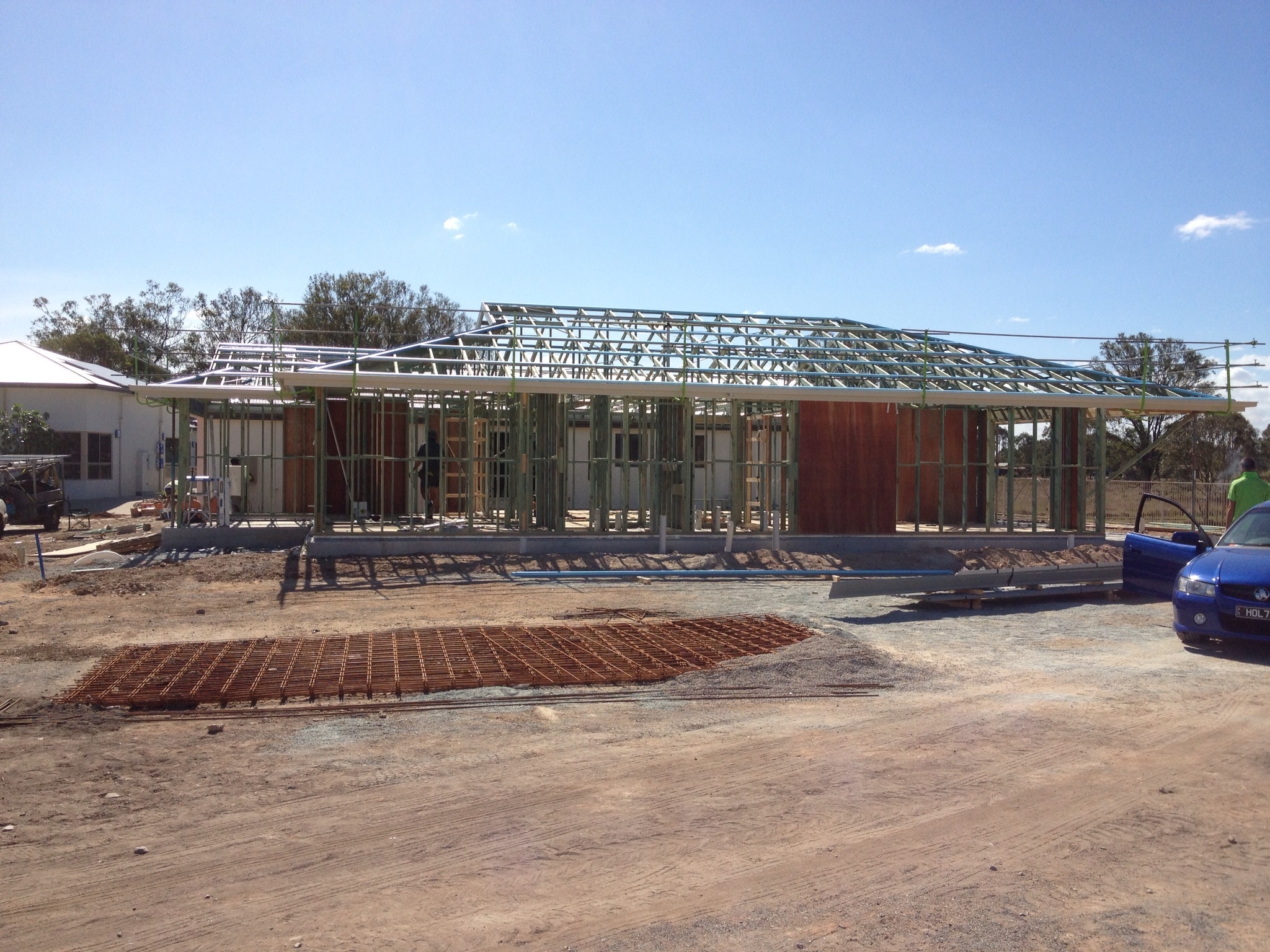 Zounis Constructions â